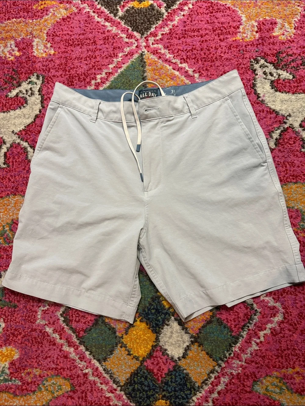 Faherty Men's All Day Flat-Front Drawstring Short in size 31 (7” inseam)